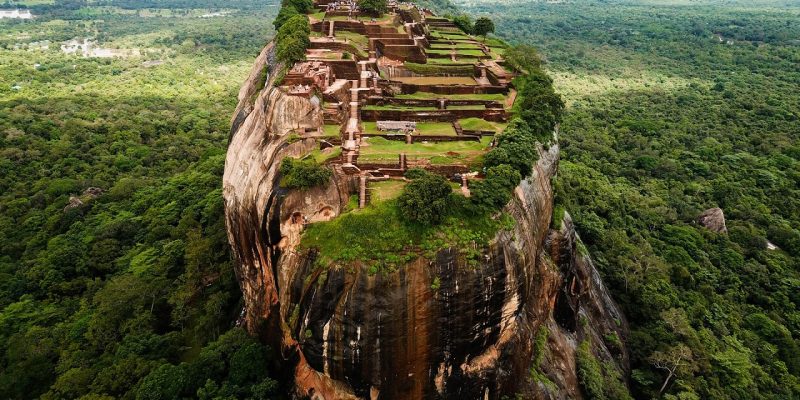 Sigiriya& DambullaDay Tour​